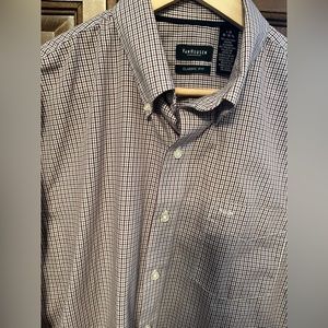 Van Heusen Men’s Shirt, Large